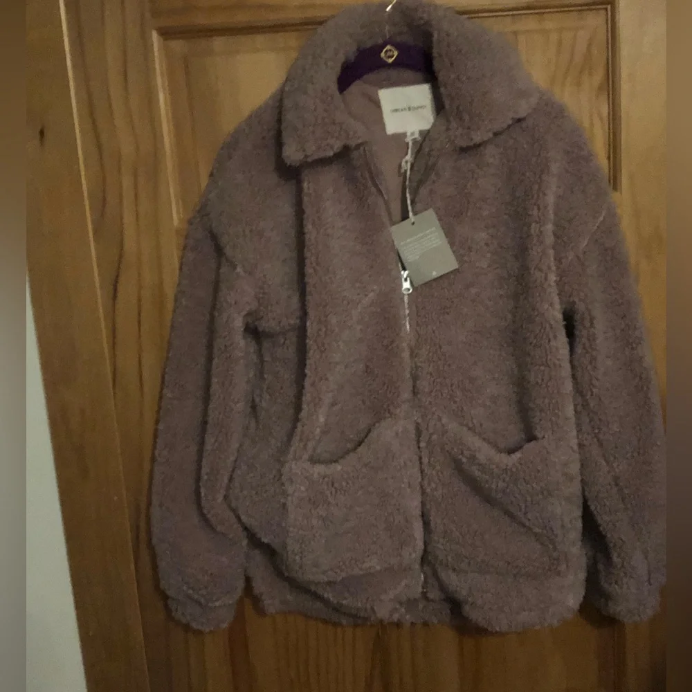 Thread & Supply Teddy Sherpa Full Zip Jacket Coat in Color Adobe Rose - Picture 7 of 12